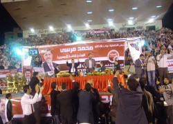 مرسي والشاطر في المنصورة