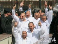 وجوه مضيئة رغم قسوة الاعتقال