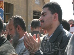 دعاء وابتهال إلى الله تعالى بأن يرحم الفقيد