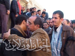 أبناء د. أبو زيد يتلقون العزاء في والدهم