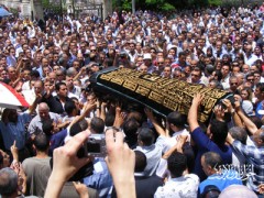 الآلاف شيعوا جنازة شهيدة الحجاب مروة الشربيني