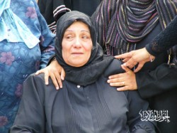 والدة الشهيدة