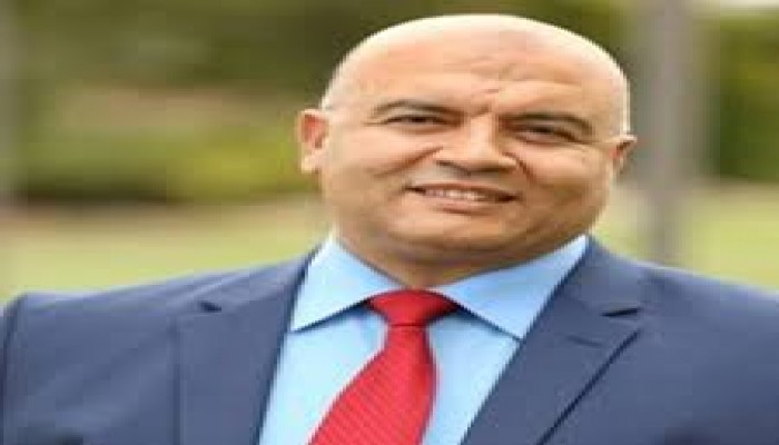 د. مصطفى شاهين يكتب: رسالة بليغة من "السترات الصفراء"