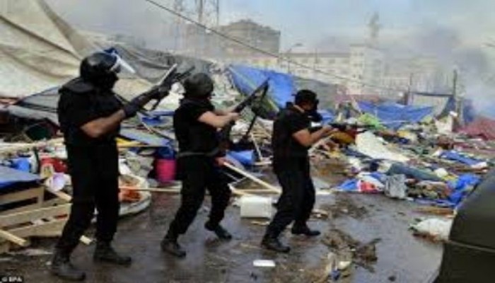 "رايتس ووتش" تدعو إلى تحقيق دولي في مذبحة رابعة