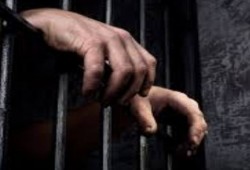 ميليشيات الانقلاب تعتقل مواطنين تعسفيًا بالإسكندرية