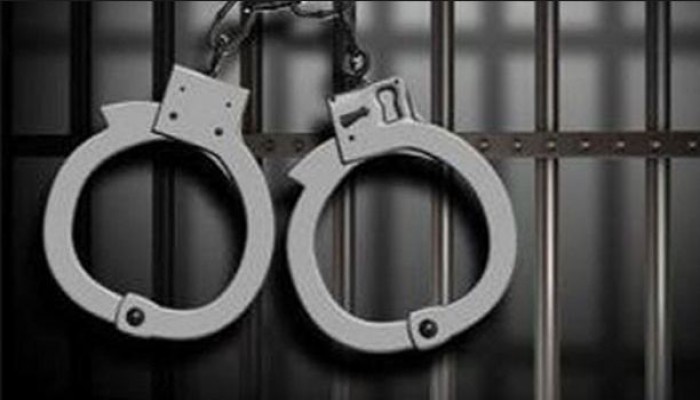 شرطة الانقلاب تعتقل طالبًا ومواطنًا بالفيوم