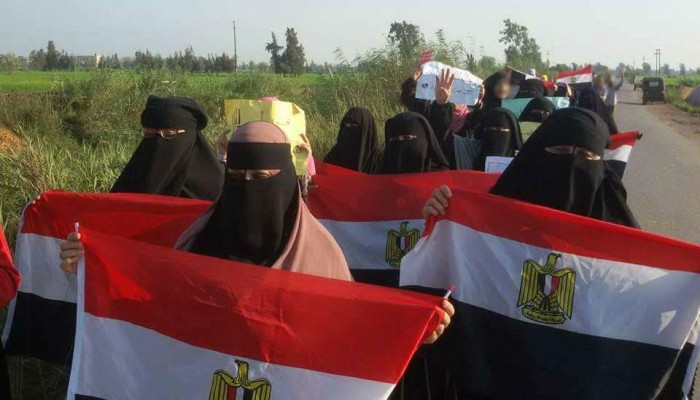 بالصور..نبروه تهتف ضد تصفية الأبرياء بيد العسكر