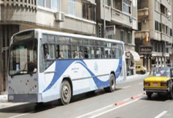 عمال "النقل العام" بالإسكندرية يهددون بالإضراب