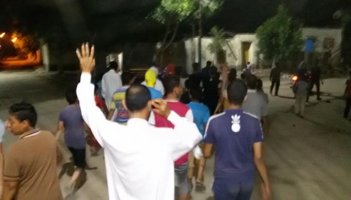 بالصور.. مسيرة شباب حوش عيسى ضد الانقلاب