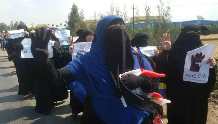 أهالي نبروه يتظاهرون ضد حملات الاعتقالات ويطالبون بالحرية