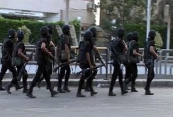 داخلية الانقلاب تعتقل مواطنين تعسفيًا أثناء مغادرتهم البلاد