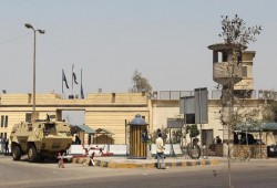 إضراب عن الطعام لمعتقلي سجن طره
