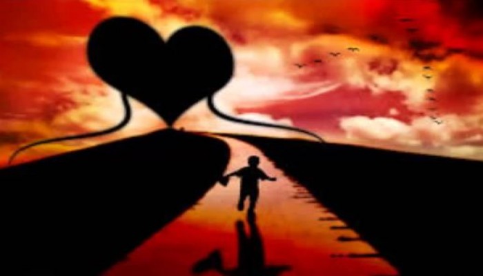 قصيدة عن قلب الأم لأحمد شوقي