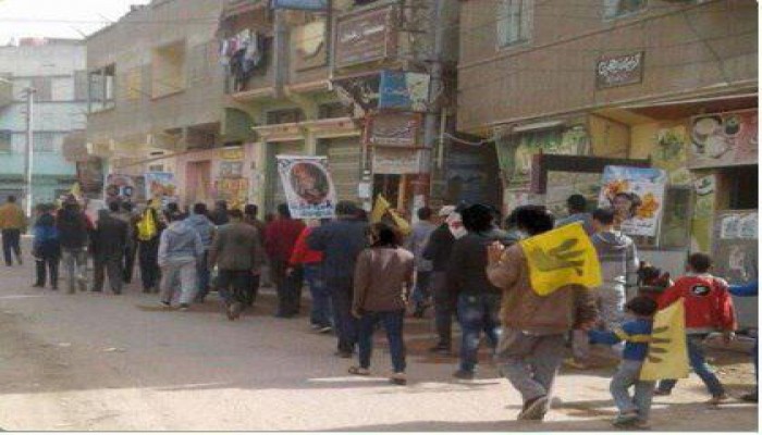 بالصور.. مسيرة لثوار البصارطة بدمياط