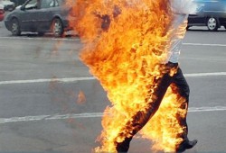 مواطن أشعل النار في نفسه: "مش لاقي أأكّل ولادي"