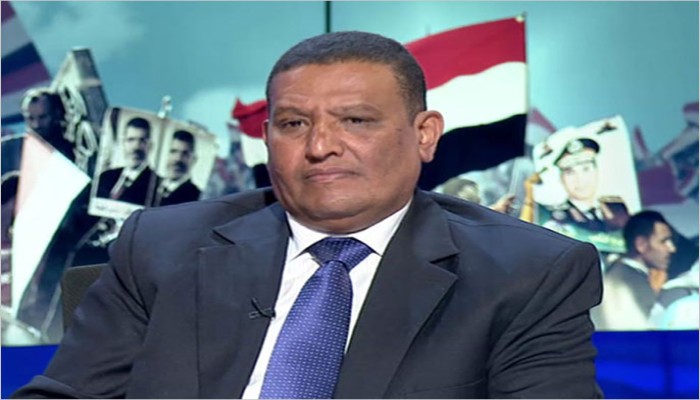 تعليق سليم عزوز على بيع عصابة العسكر "سيناء"