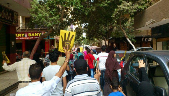 ثوار إمبابة يشاركون في أسبوع "أزيحوا الفقر والطغيان"