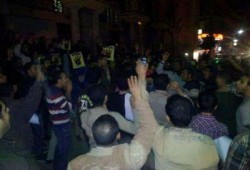 وقفة مسائية لأحرار السنطة تهتف بالقصاص للشهداء