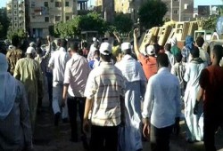 مباشر.. مظاهرة بأسوان رفضًا للانقلاب وتنديدًا بـ"صفقة العطش"