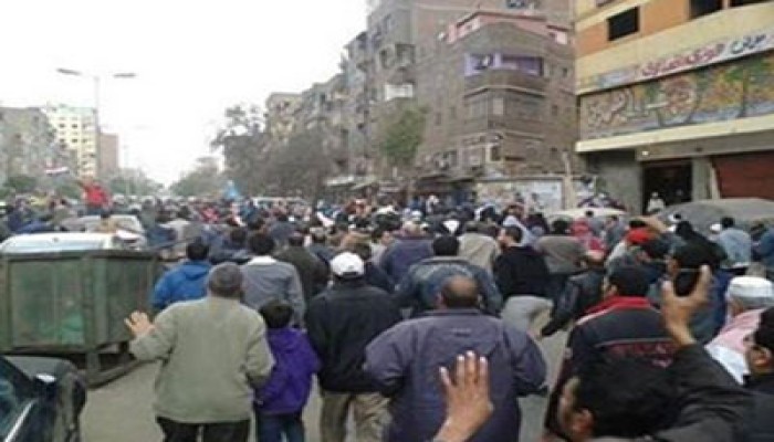 مسيرة حاشدة بكفر الدوار في جمعة "حيوا أم الشهيد"