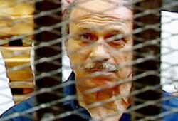 فيديو.. اعتصام جزئي لثوار أبو حماد تنديدًا ببراءة العادلي