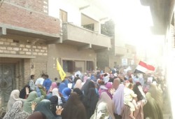 مباشر.. مسيرة لثوار أبو كبير تحيي أمهات الشهداء والمعتقلين