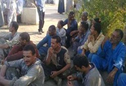 تواصل اعتصام عمال الحديد والصلب بالسويس