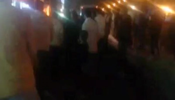 فيديو.. ثوار السادات يتصدون لبلطجية الانقلاب ويواصلون مسيرتهم