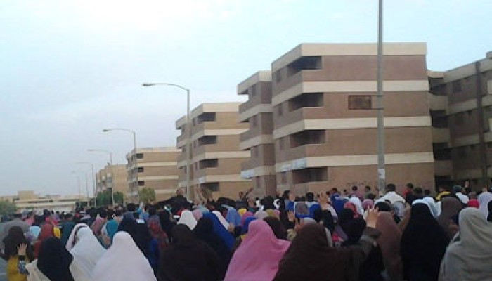 فيديو.. ثوار منوف يواصلون حراكهم الثوري بمسيرة حاشدة