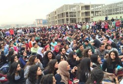 بالصور.. اعتصام طلاب الجامعة الألمانية