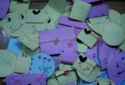 طالبات جامعة دمنهور يواصلن حملة "قصاقيص ضد الانقلاب"