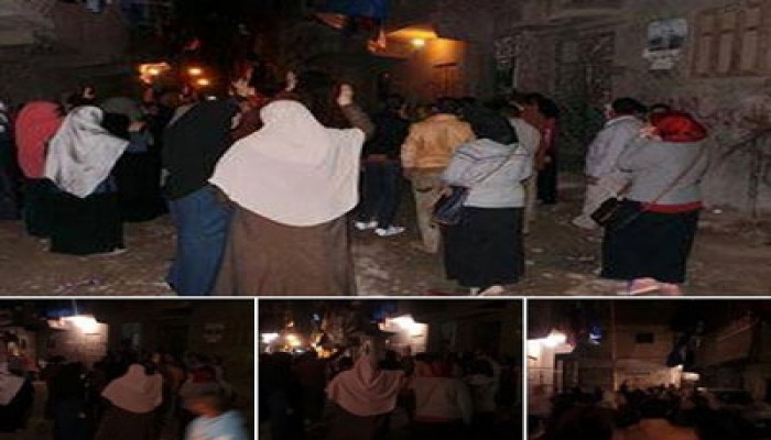 صور.. مسيرة ليلية بالعوايد تطالب بإعدام السفاح وعصابته
