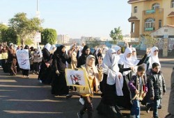 فيديو.. وقفة لثوار الشعراء تندد بإعدام الانقلاب للأبرياء