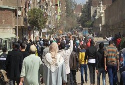 عين شمس تهتف: "مصر ما يحكمهاش سفاح"