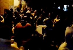 فيديو.. مسيرة ليلية بمنيا القمح بإعدام السفاح وعصابته
