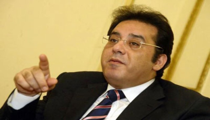 د. أيمن نور: لا غرابة أن يحكمنا عباس كامل بعد "ثورة" قائدها بانجو