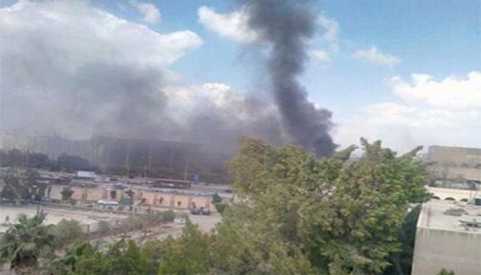 حريق هائل بقاعة المؤتمرات الدولية بمدينة نصر