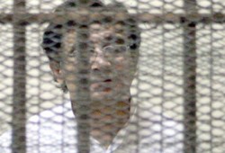 استئناف محاكمة عز وعسل في "تراخيص الحديد"