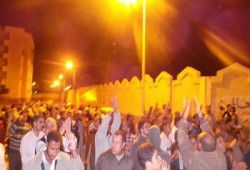 فيديو.. مسيرة ليلية بالناصرية تندد بالأحكام الجائرة للقضاء