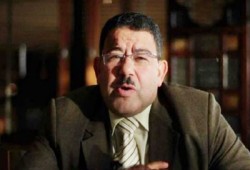 سيف عبدالفتاح: مصر قريبة للانقلايين .. بعيدة عن المواطنين