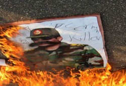 صحيفة صهيونية تشيد بالسفاح وتتوقع أن يقصف غزة