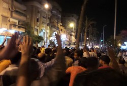مسيرة ليلية بدمياط الجديدة.. والثوار يتصدون لشبيحة الانقلاب
