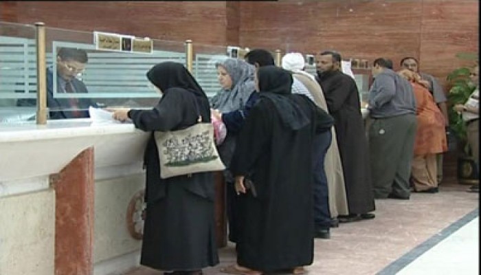 استمرار تراجع الودائع داخل البنوك في عهد الانقلاب