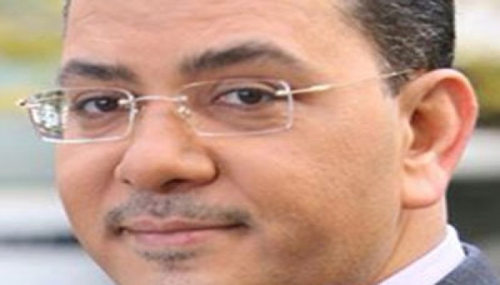 زين العابدين توفيق: مهمة صحافة الانقلاب التصفيق للطغاة