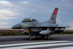 "واشنطن بوست": قصف ليبيا يهدد مصر بالوقوع  في "فخ"