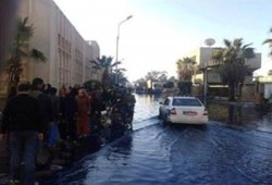 غرق شوارع إدكو بالأمطار يفضح فشل محليات الانقلاب