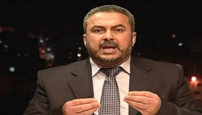 حماس: وضع لافتة الهيكل المزعوم على أبواب الأقصى تطور خطير