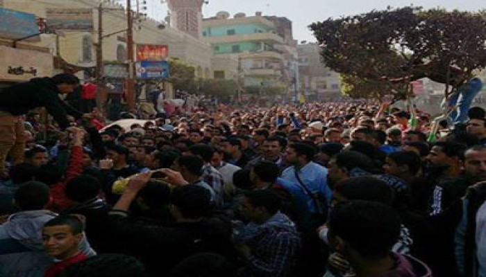 مسيرة شبابية بسنورس في جمعة "يسقط حكم القتلة"