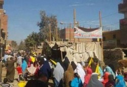 ثوار بورسعيد يهتفون بإسقاط حكم القتلة في مسيرة حاشدة