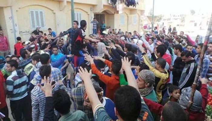 فيديو.. ثوار أدكو يهتفون بإسقاط الانقلاب في وقفة حاشدة